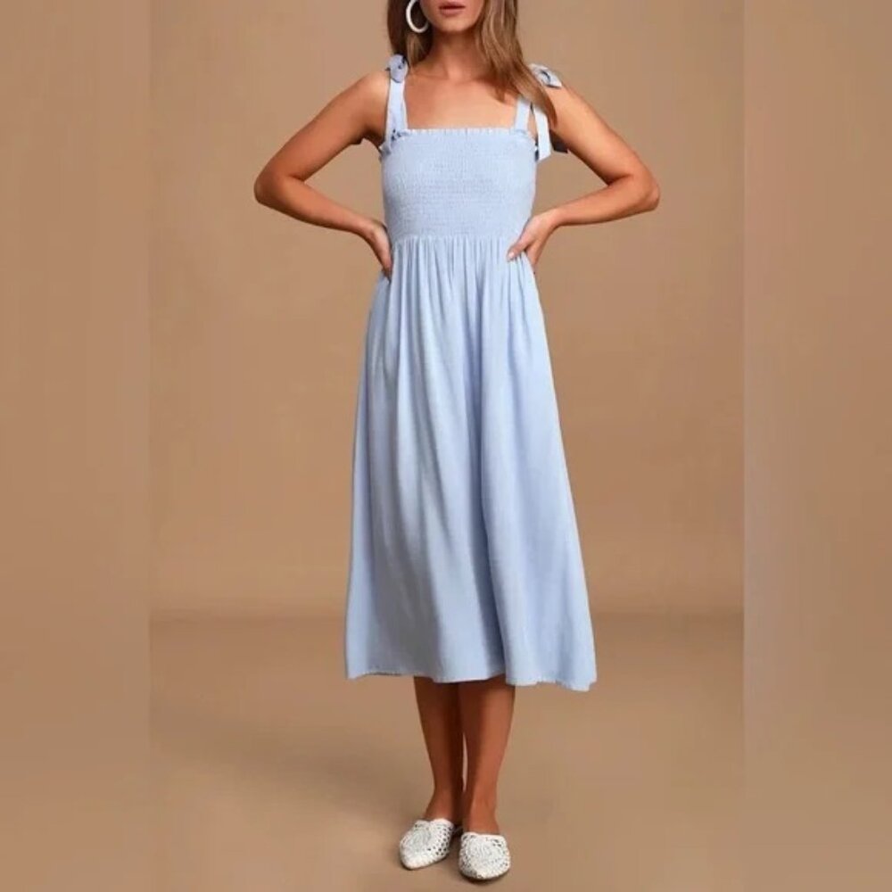 NEW Lulus light blue dress w. tie straps XS - NEVER WORN!